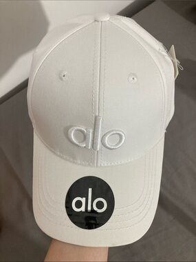 ALO Yoga | Accessories | Alo Yoga Cool Skies Ivory Beanie Hat